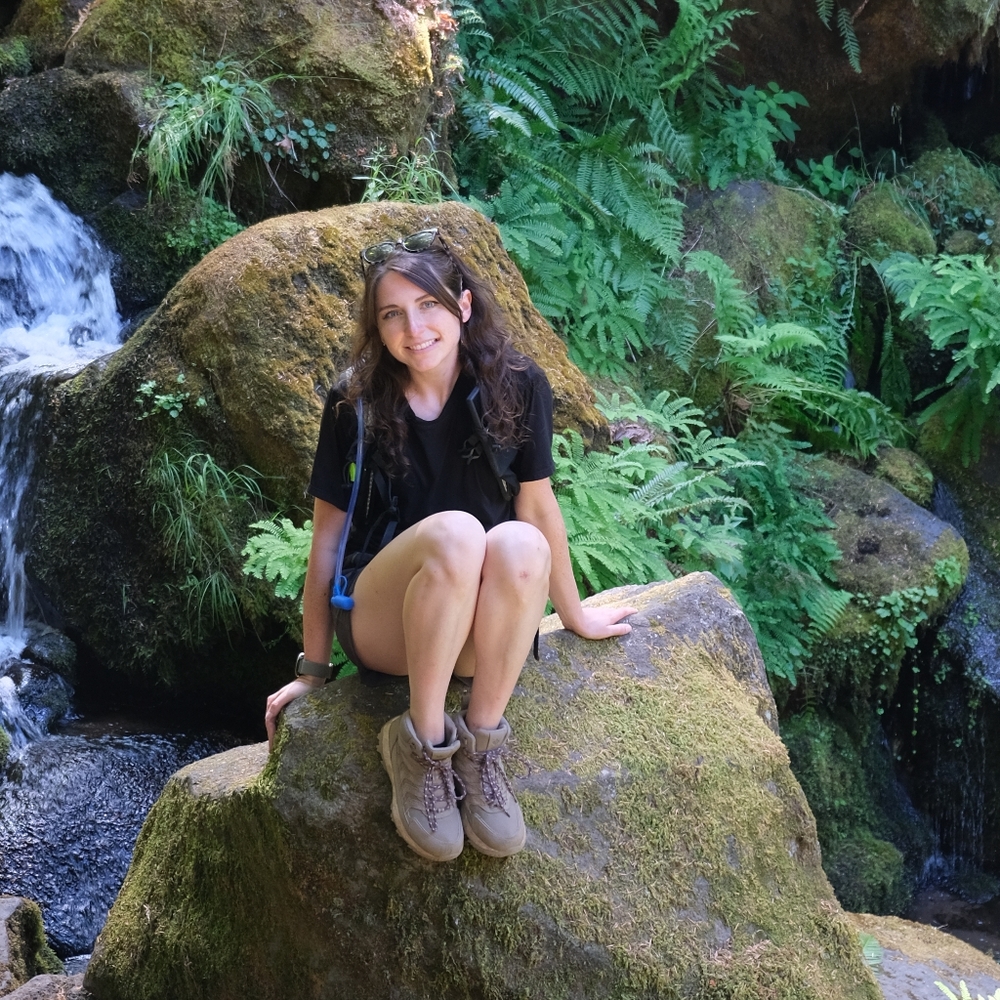 Meet your Posher, Brooke
